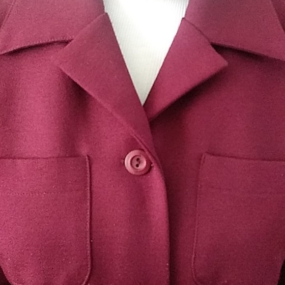 Burgandy blazer - Picture 2 of 5